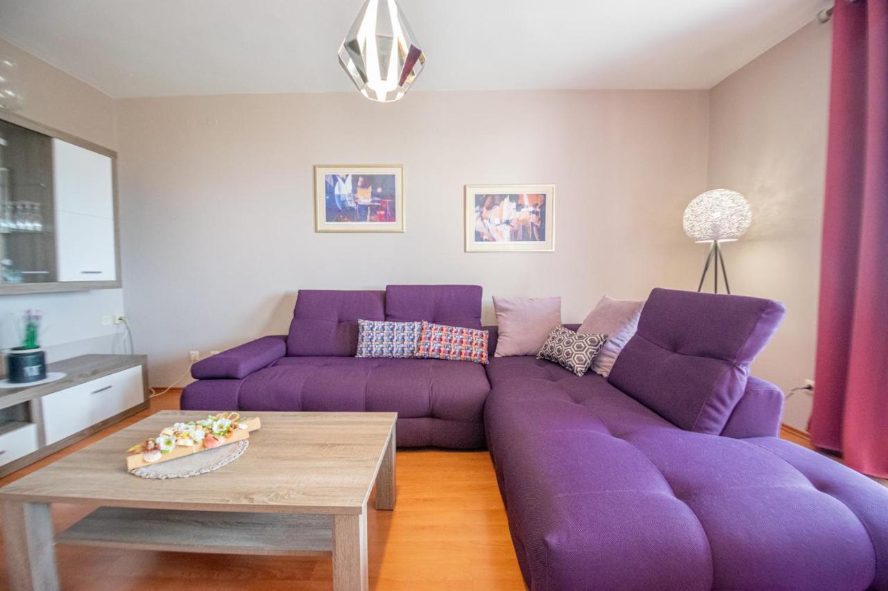 Two-Bedroom Apartment In Crikvenica Xcvii Eksteriør billede