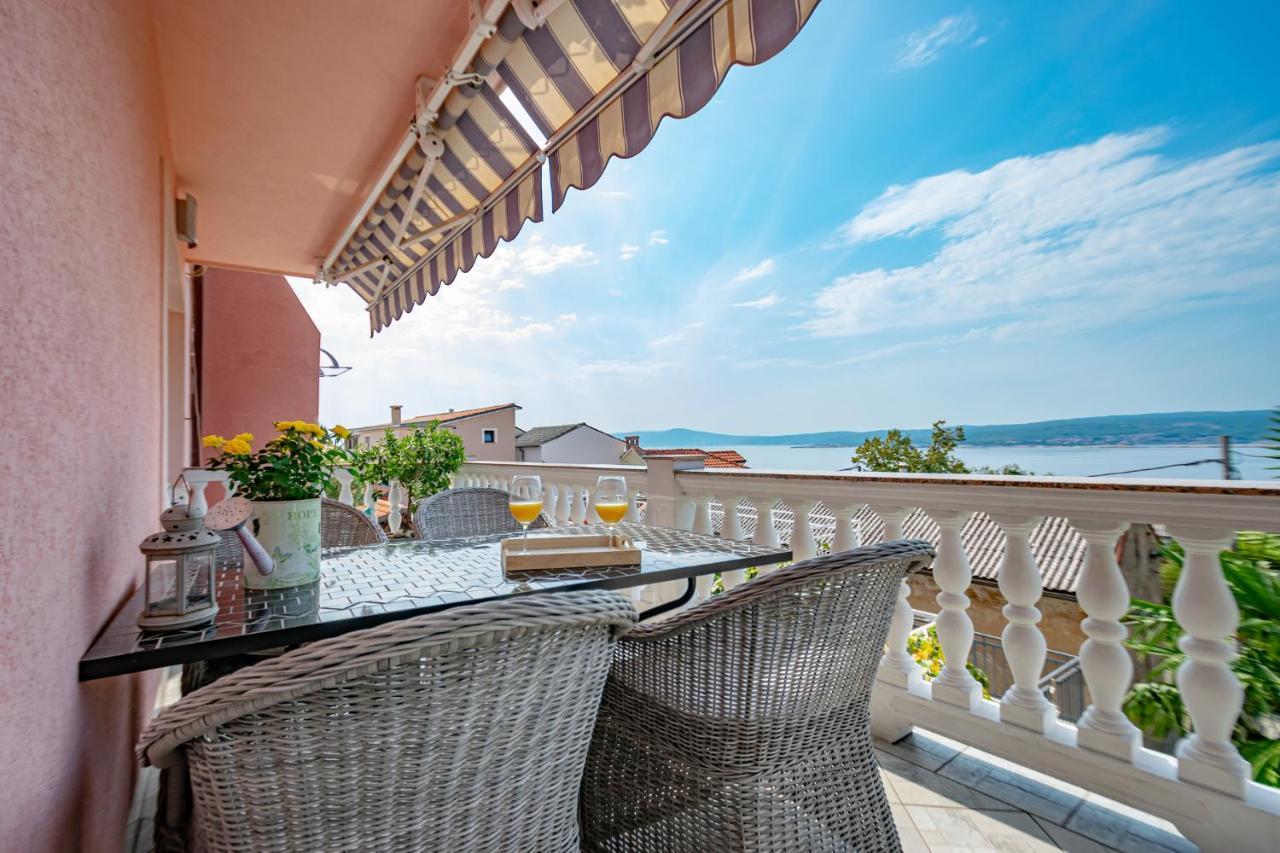 Two-Bedroom Apartment In Crikvenica Xcvii Eksteriør billede