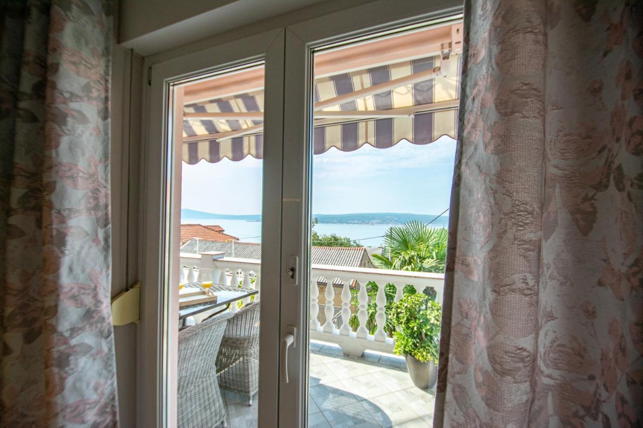 Two-Bedroom Apartment In Crikvenica Xcvii Eksteriør billede