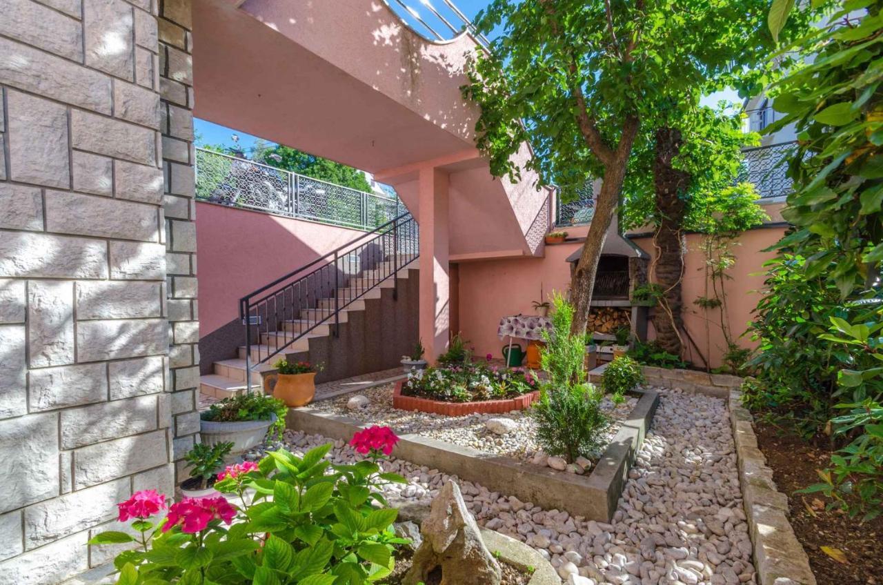 Two-Bedroom Apartment In Crikvenica Xcvii Eksteriør billede